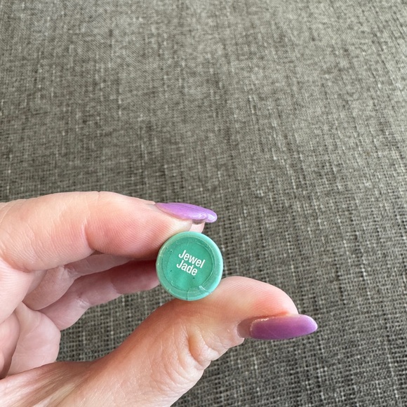 Limited Edition Jaded Jewel Volume Intense LashSense Mascara - Picture 4 of 5